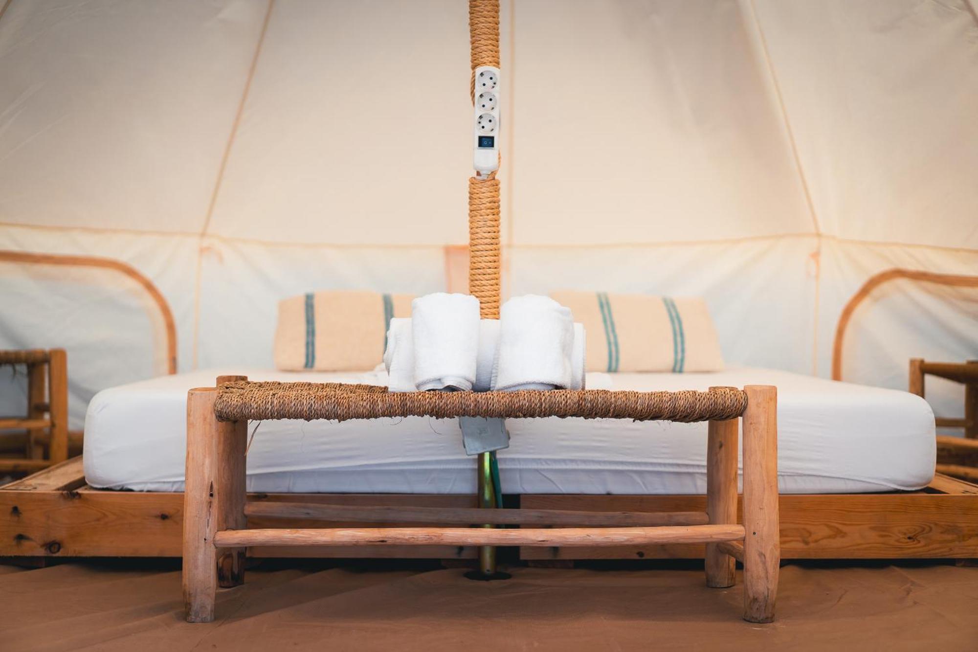 Camping Tres Estrellas Mediterraneo 奇尔切斯 外观 照片