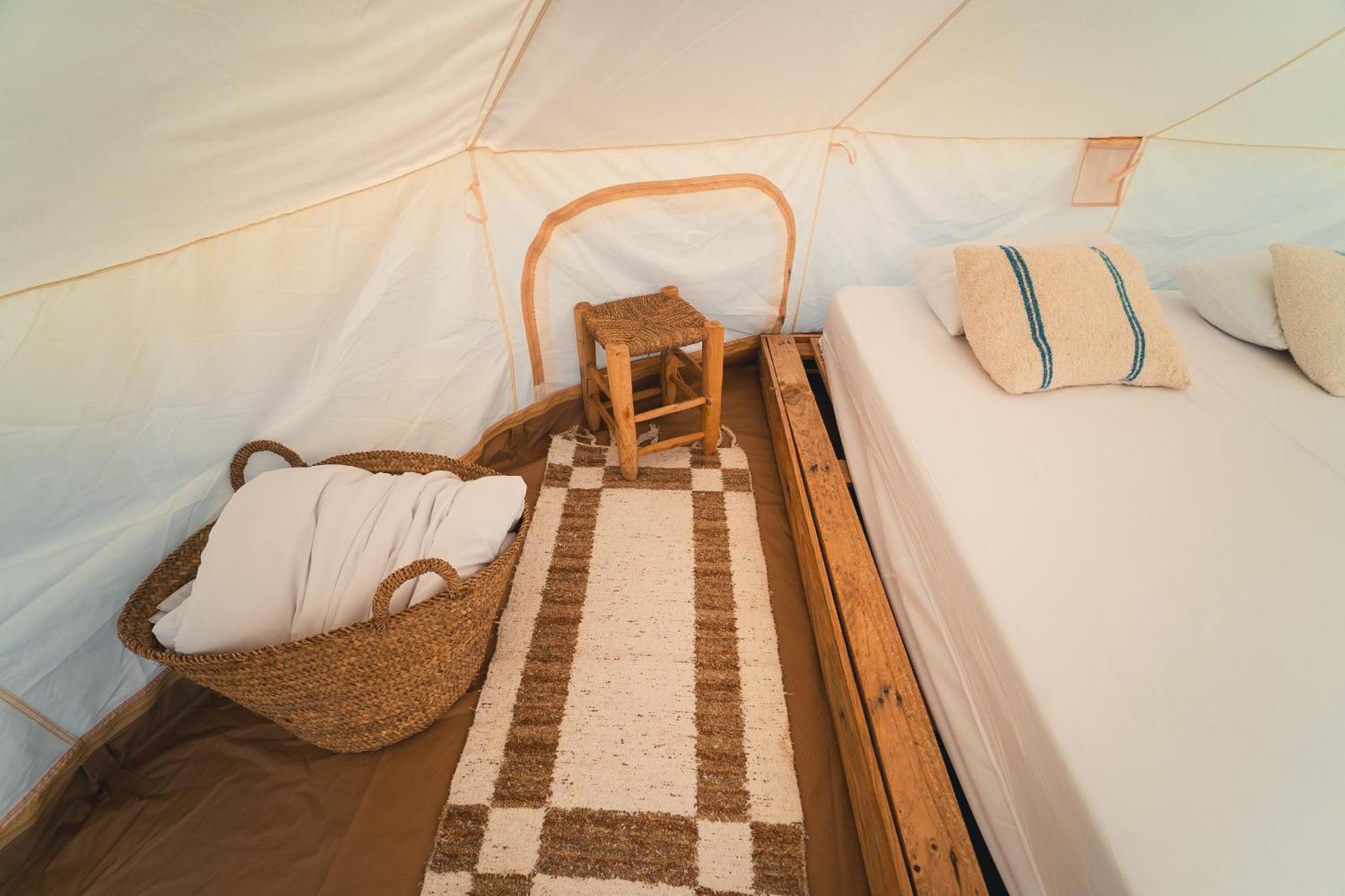 Camping Tres Estrellas Mediterraneo 奇尔切斯 外观 照片