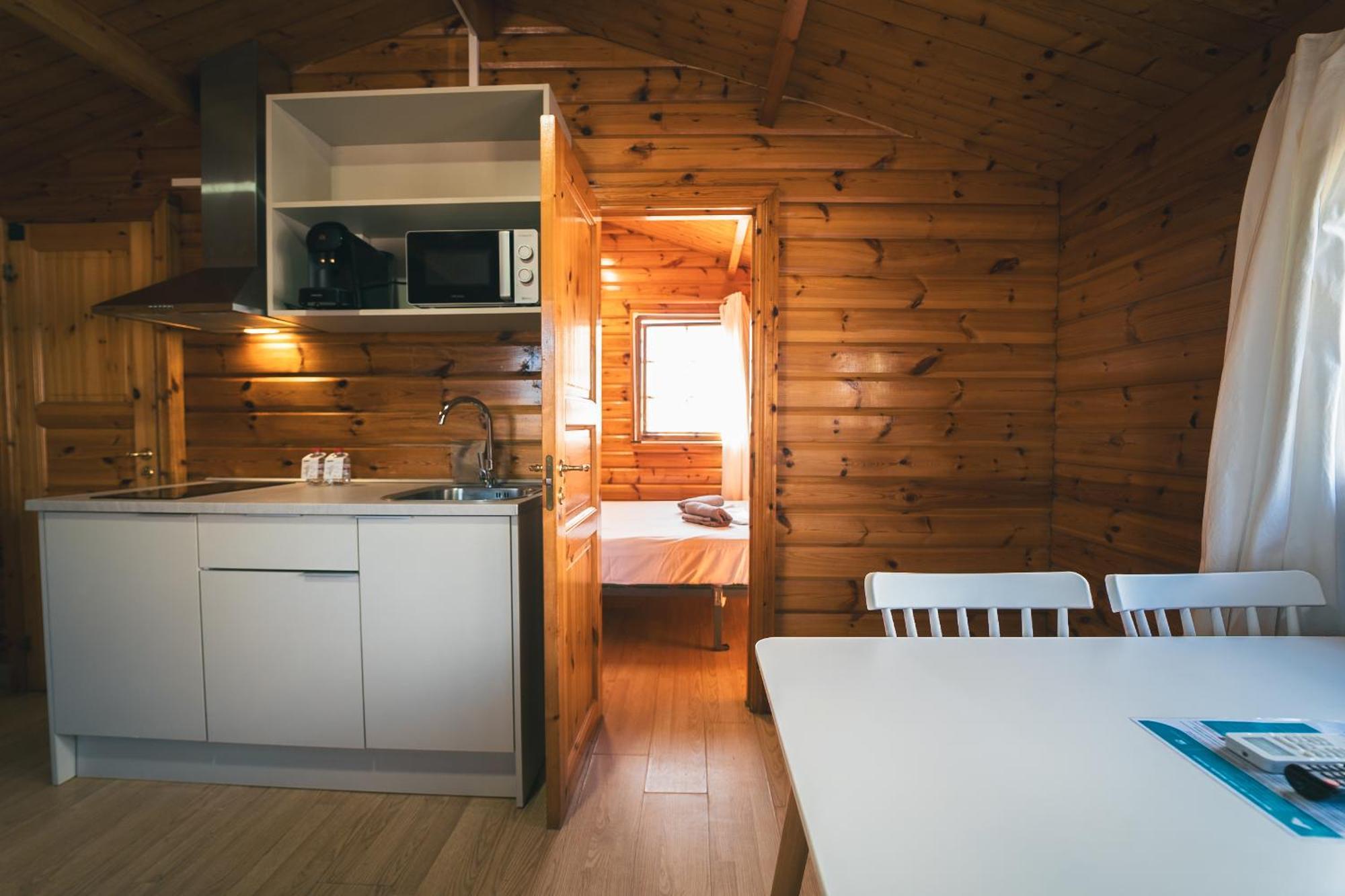 Camping Tres Estrellas Mediterraneo 奇尔切斯 外观 照片