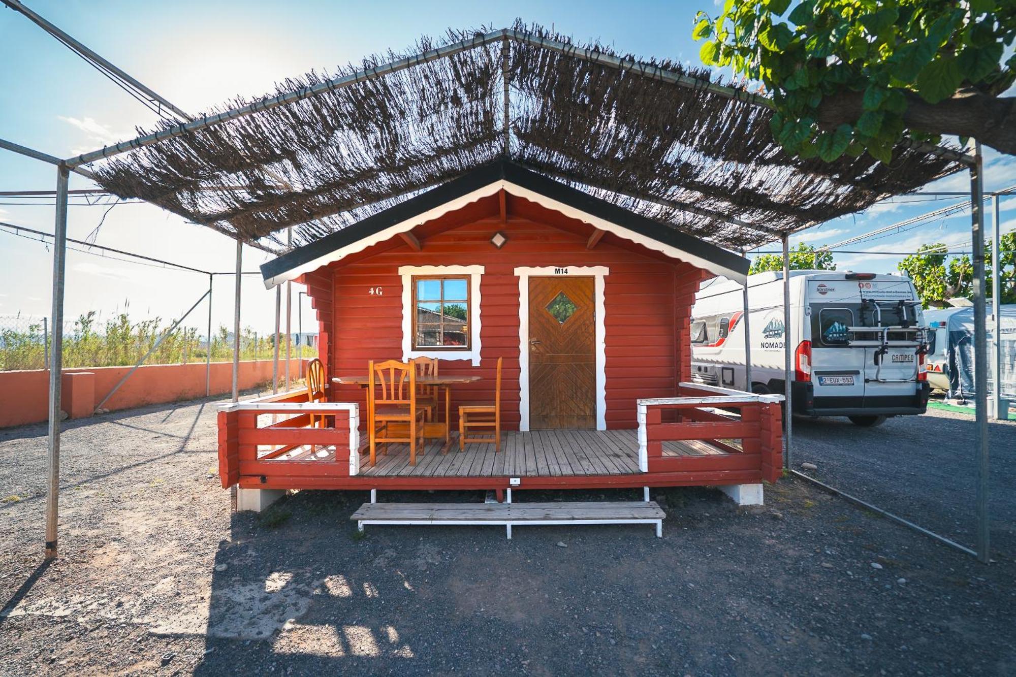 Camping Tres Estrellas Mediterraneo 奇尔切斯 外观 照片