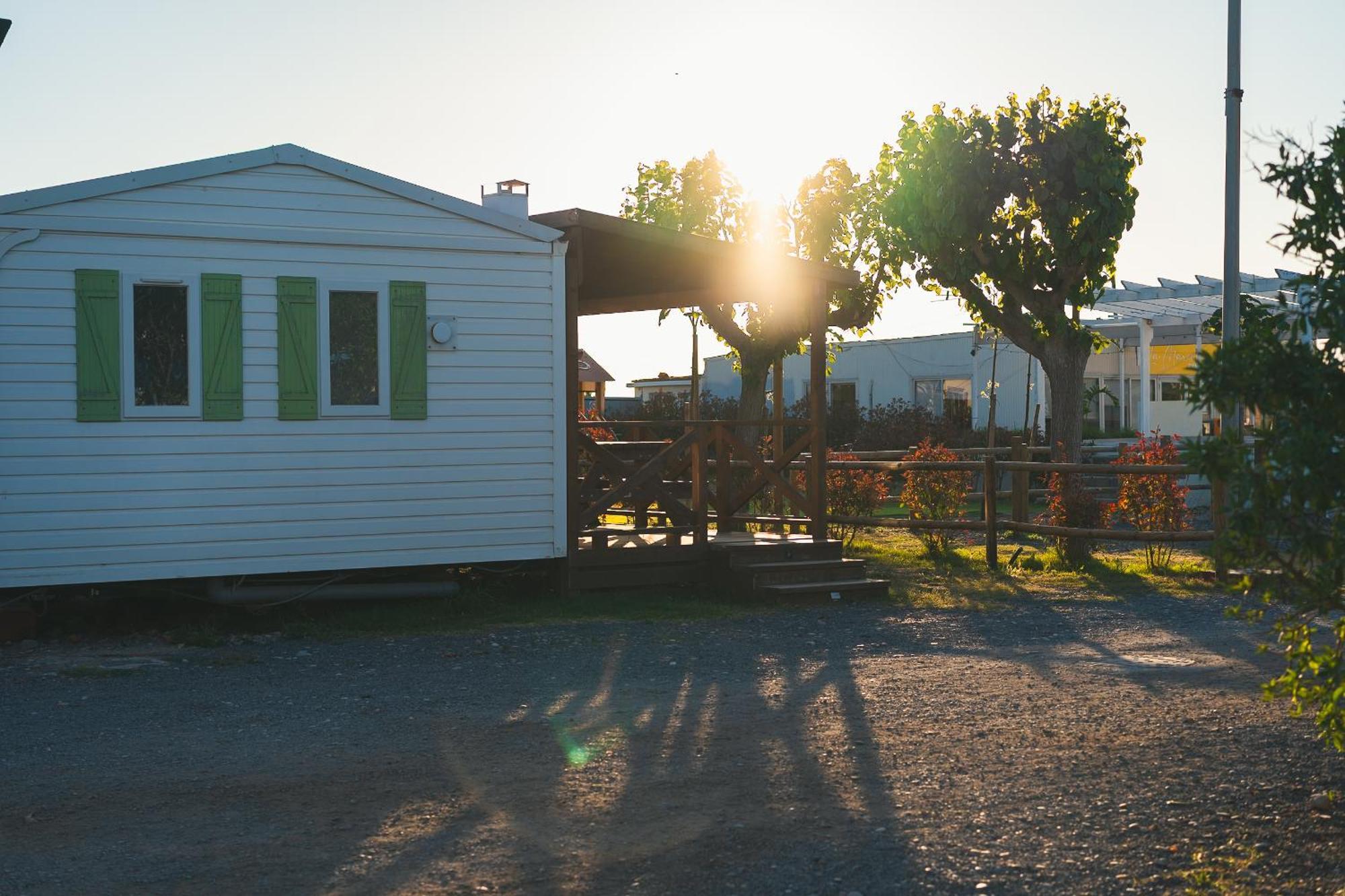 Camping Tres Estrellas Mediterraneo 奇尔切斯 外观 照片