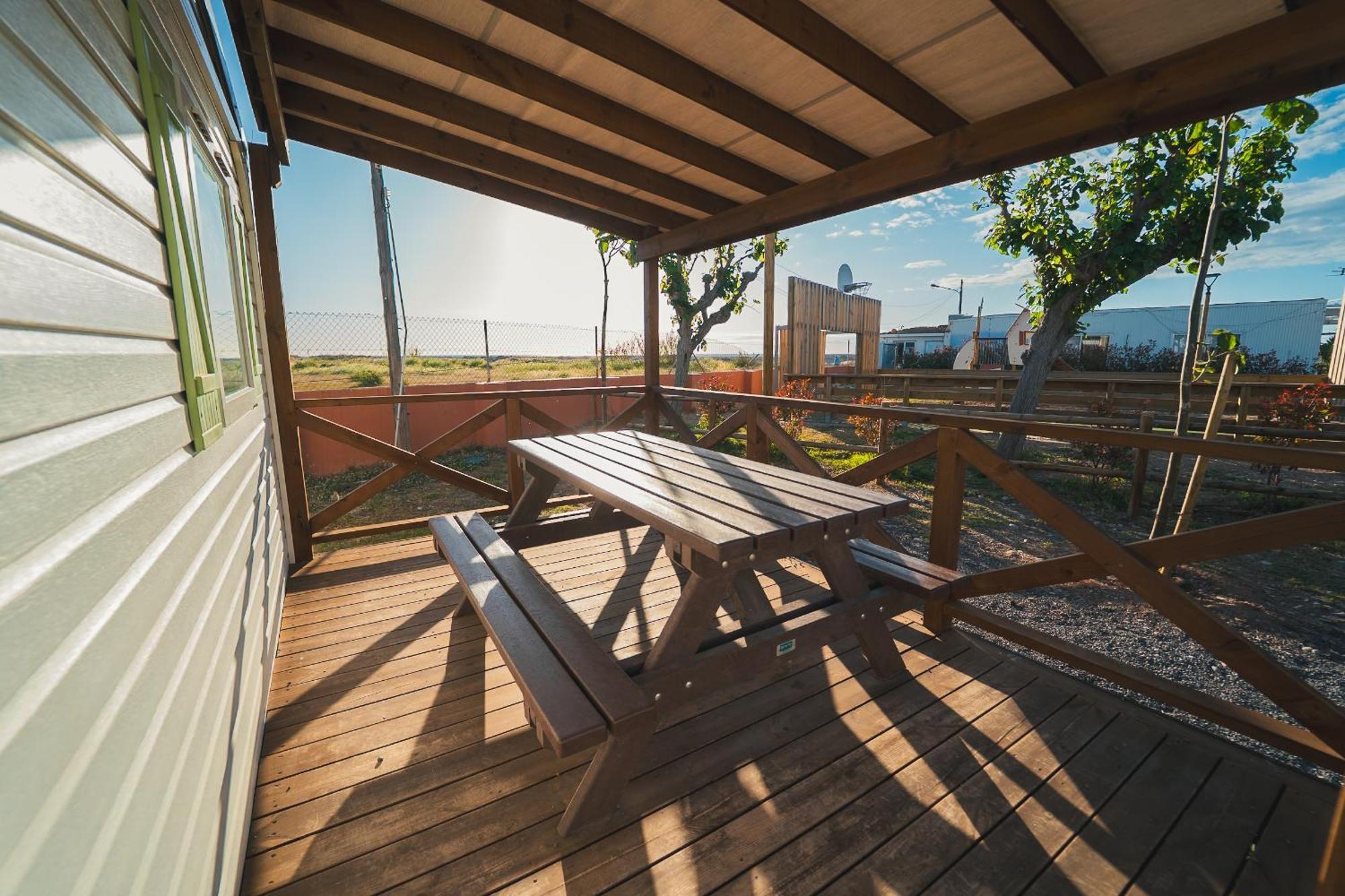 Camping Tres Estrellas Mediterraneo 奇尔切斯 外观 照片